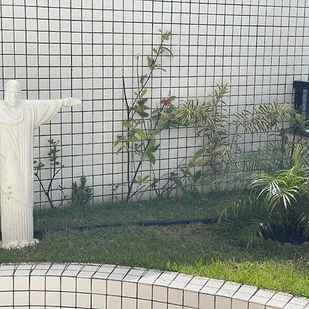 Ap Dos Sonhos!!! Otima Localizacao. Varanda Com Chuveiro Privativo. Aracaju Exterior photo